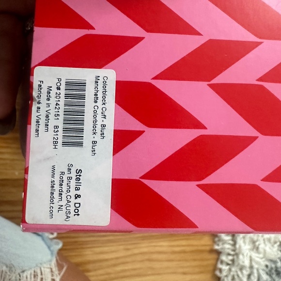 Stella & Dot Colorblock cuff - Picture 4 of 5